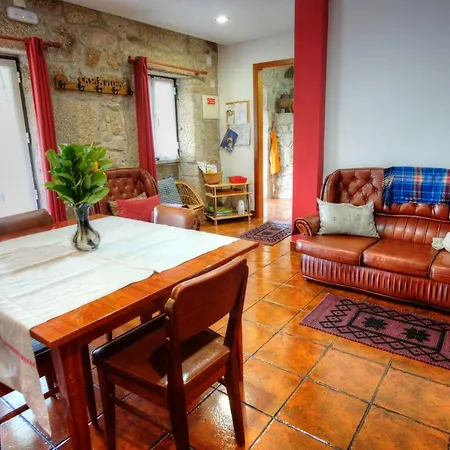 Hébergement de vacances Casa Velha *