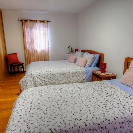 Casa Velha Holiday home Paradamonte