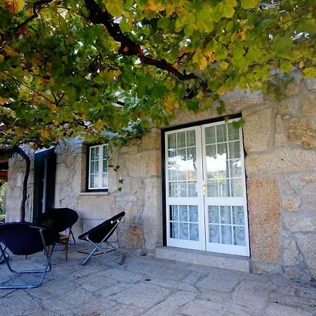 Hébergement de vacances Casa Velha *