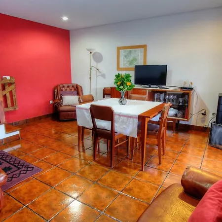 Holiday home Casa Velha Paradamonte