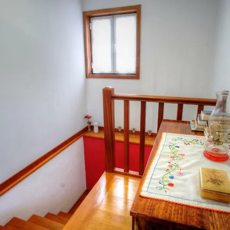 Casa Velha Holiday home Paradamonte